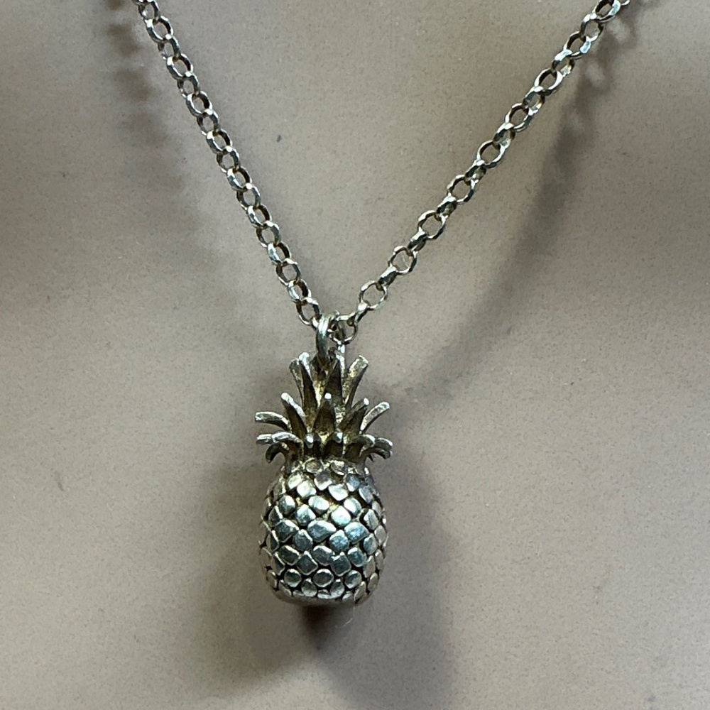 Dyadema Solid Pineapple Pendant W / Adjustable Ch… - image 2